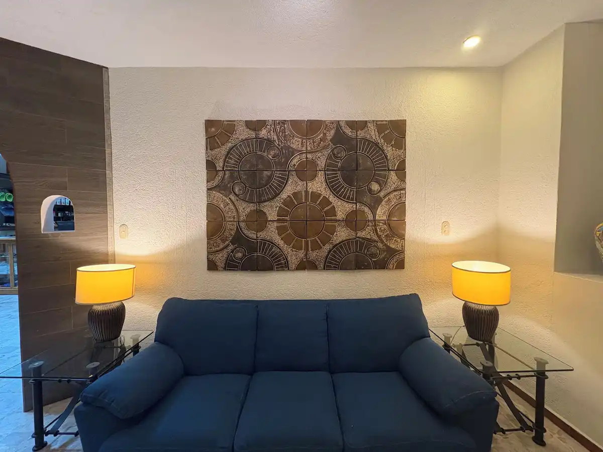 Hotel Tampico reception